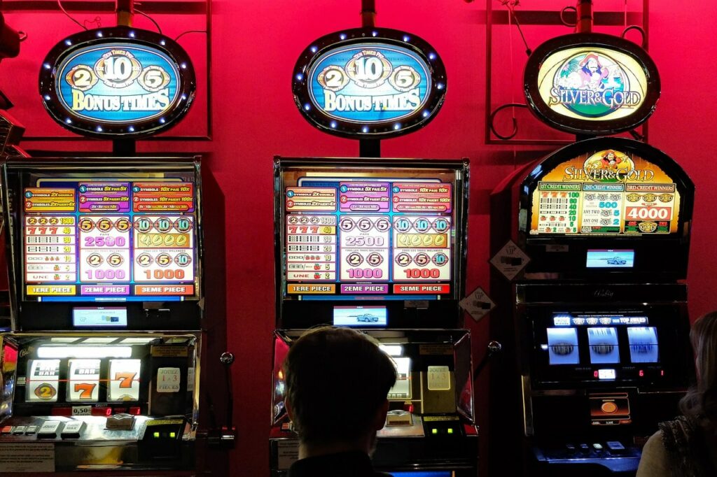 Tricking a Slot Machine To Win: Is It Possible?